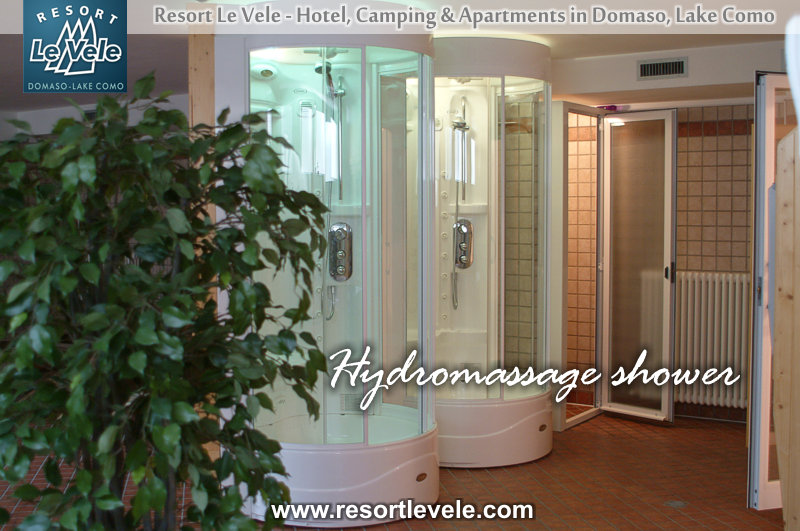 hydromassage shower welness center hotel Comomeer